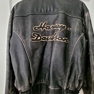 Harley Davidson Leather Jacket (large)